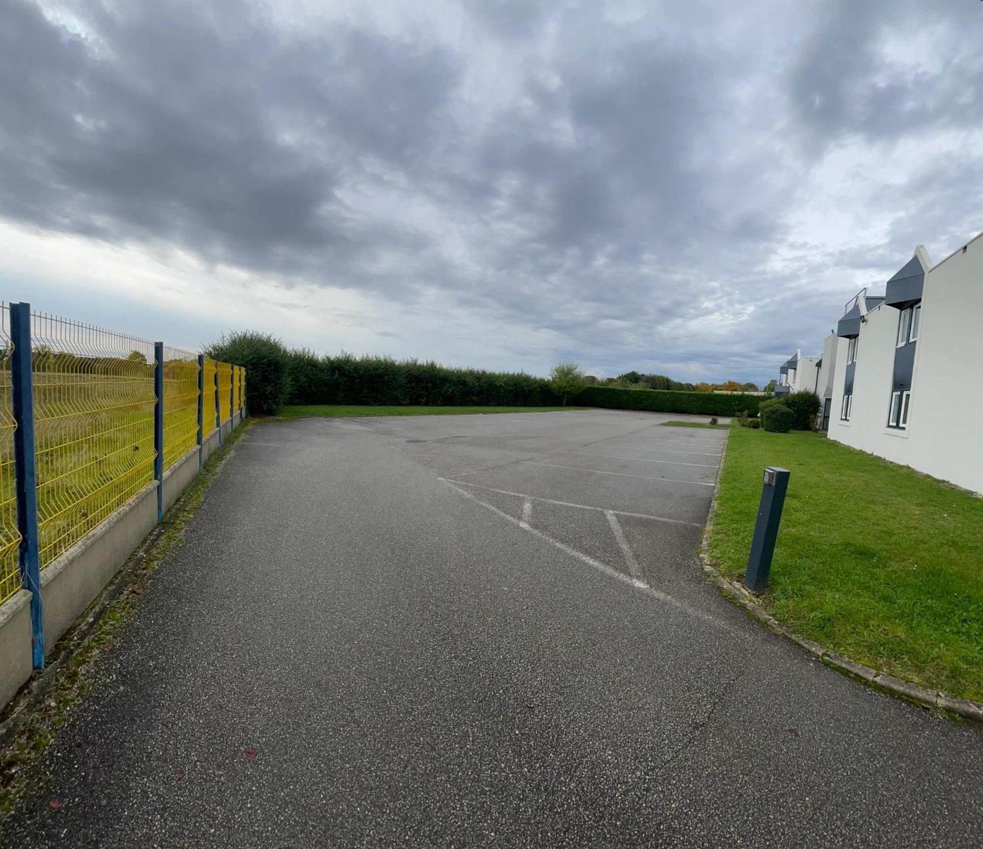 Kyriad Direct Dreux Exterior foto